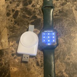 Apple Watch Series 7 40mm With Gps