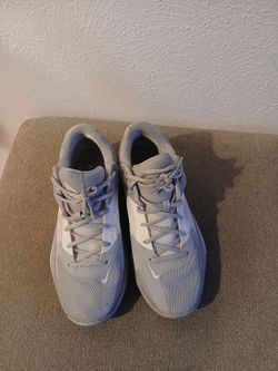 Nike basketball shoes 10.5