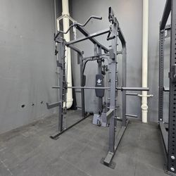 New Vesta Smith Machine Sm2001 | Accessories included | Gym Equipment | Fitness | Squat Rack | FREE DELIVERY 🚚