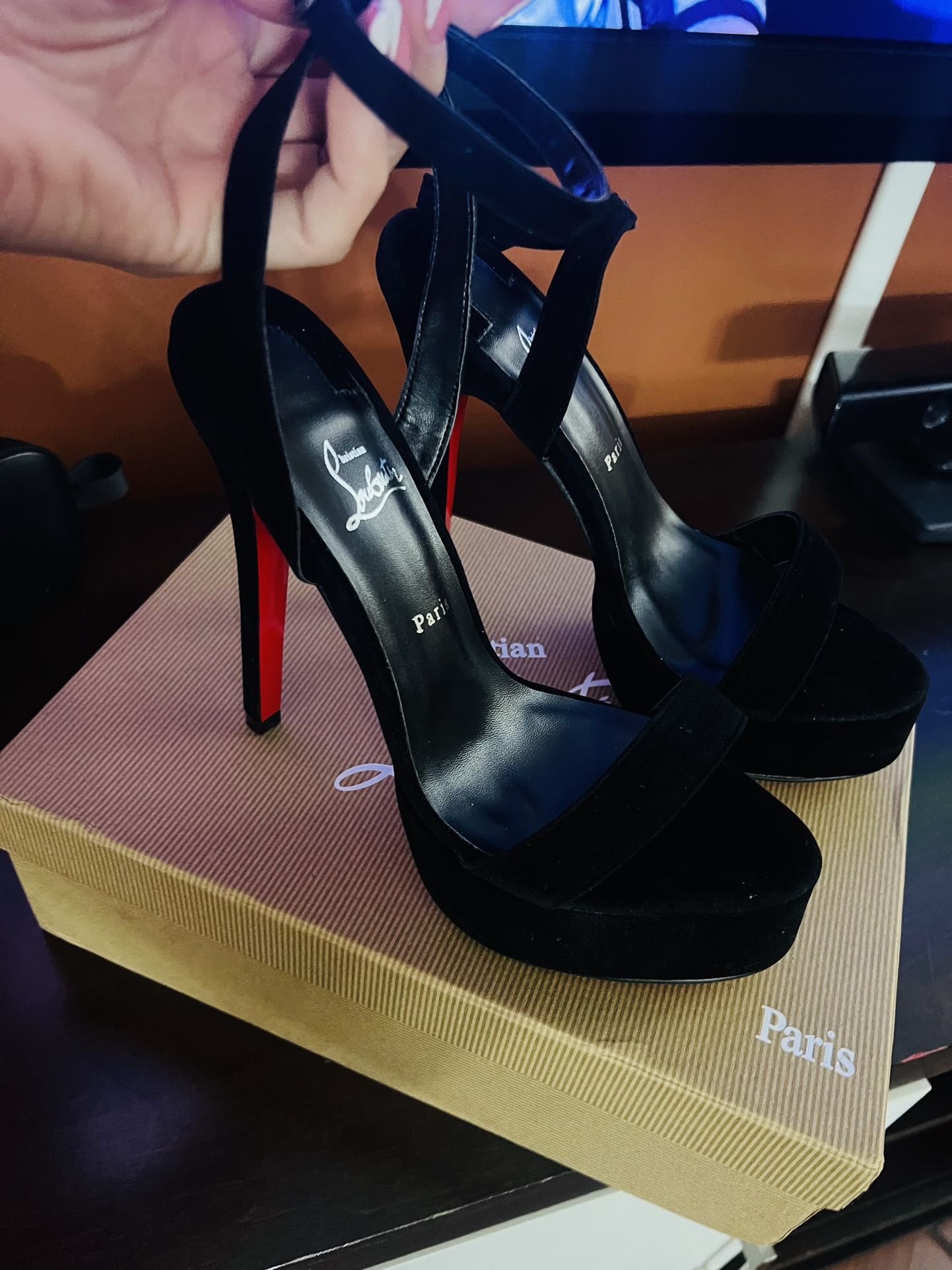 Christian Louboutin Heels Pumps Red Bottoms Shoes Size 38 New!