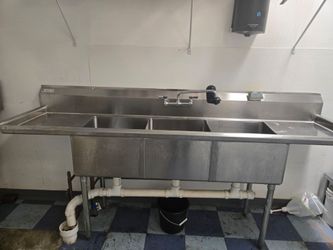 3 compartment sink