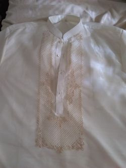 Phillipinne Barong 5X Only Worn Once