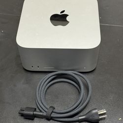 2023 Mac Studio M2 Max