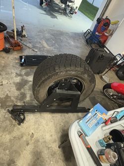 hummer h2 spare tire holder