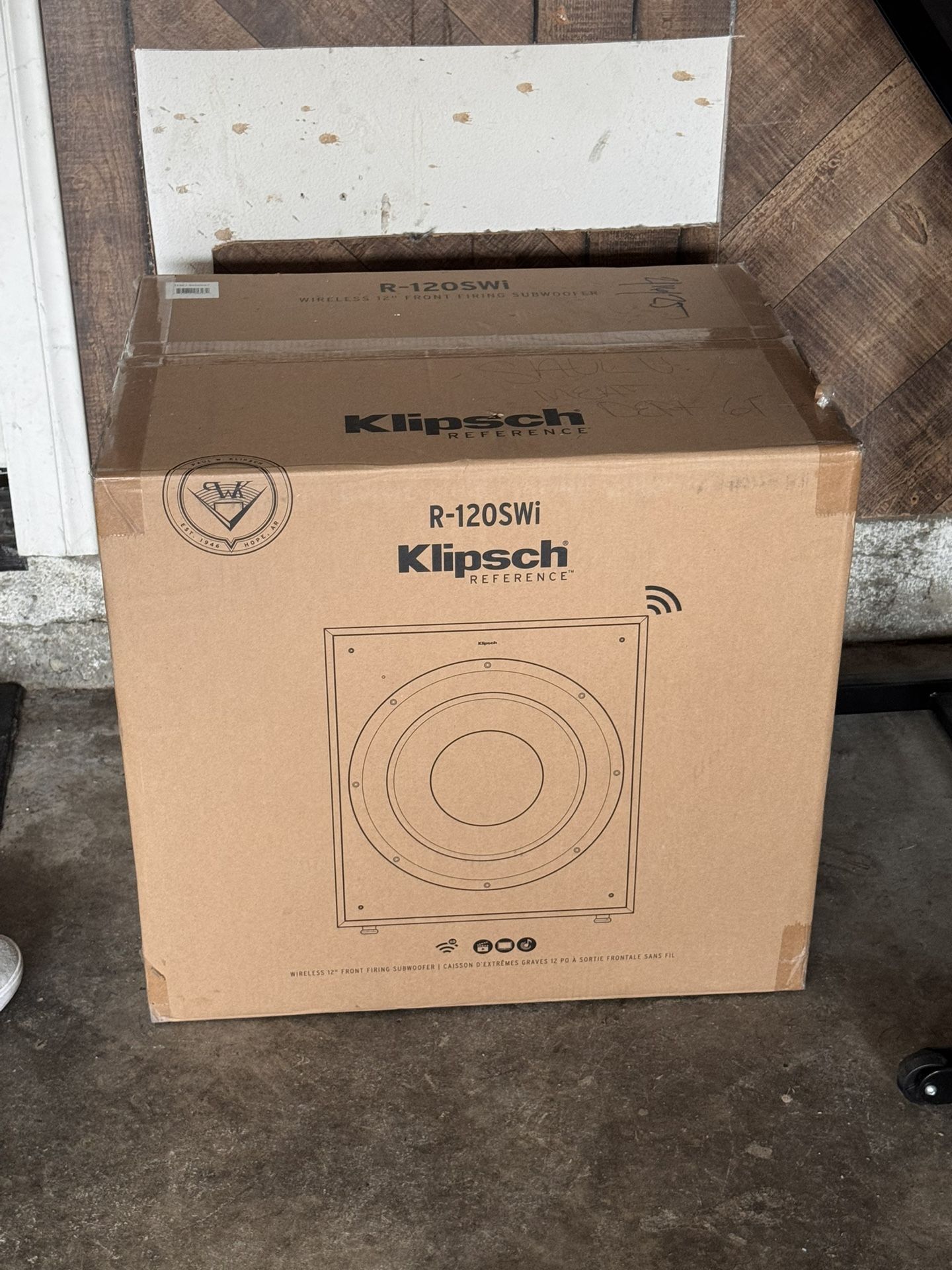 Klipsch R-120SWi 230W 12" Wireless Subwoofer with Digital Amplifier