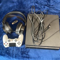 PS4 Console, Controller & Headset 