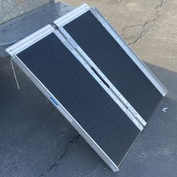 Brand new 3 foot aluminum ramp for only $60