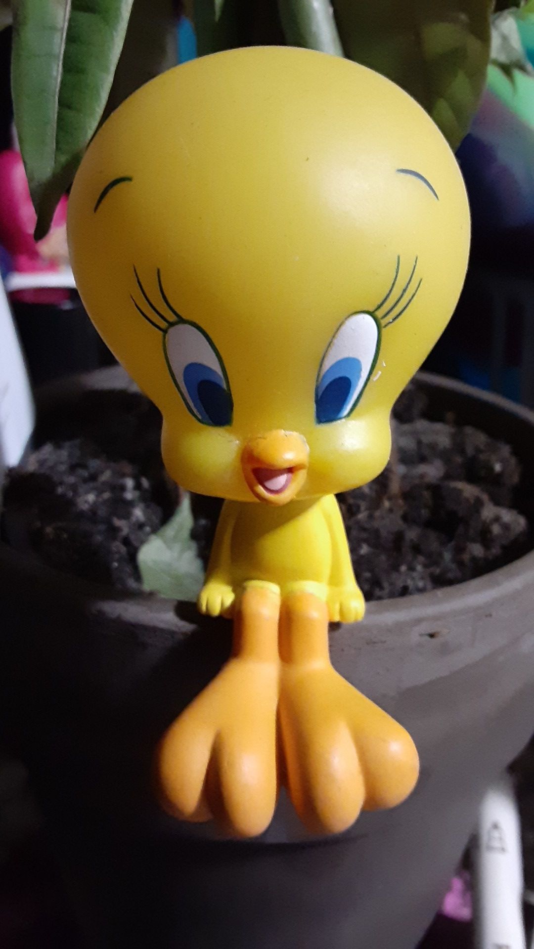 Tweety bird bobblehead