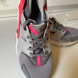 Steve Madden women tennis