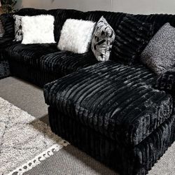 AP🎉 Double Chaise,Ultra Comfy,Black Sectional Couch// Fast Delivery - Financing 