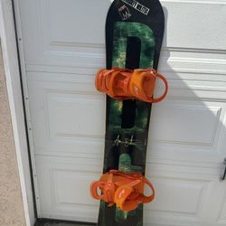 156 DC Snowboard and Burton Bindings 