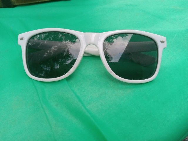 White US Cellular Sunglasses 