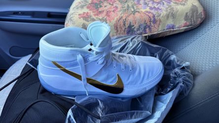 Nike High-Top Sneakers White Gold