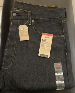 Men’s Levi’s Pants 