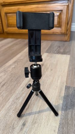 Phone tripod stand