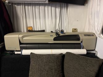 Commercial large printer and vynal cutter for sale.
