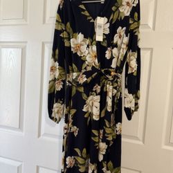 Pretty Women Dress From Calvin Klein  ! Brand New With Tag ( Ask For Price)