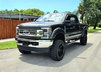 2017 Ford F350 Super Duty Crew Cab