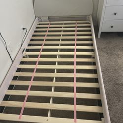 Twin Bed