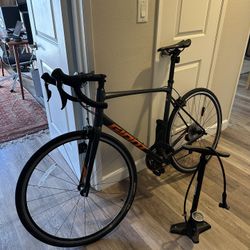 Giant Contend 1 Road Bike, Large