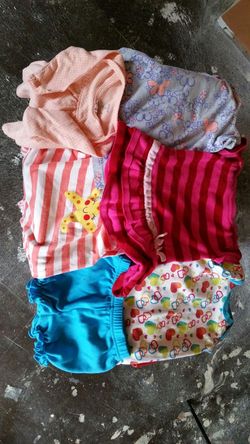 LOT OF BABYGIRL CLOTHING. .SIZE 3-6 MONTHS