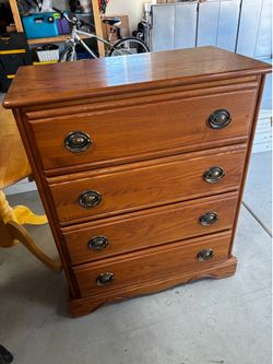 Wood dresser