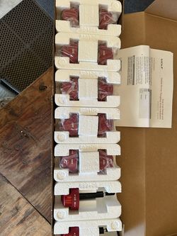 Wolf Appliance Red Knobs, in box