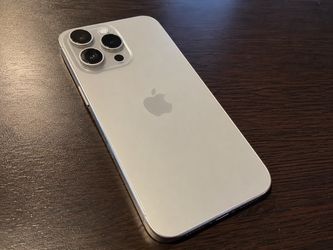 iPhone 15 Pro Max 256gb [unlocked]