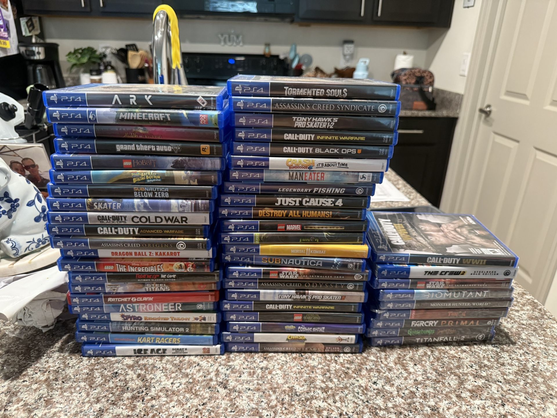 PS4 Complete Set