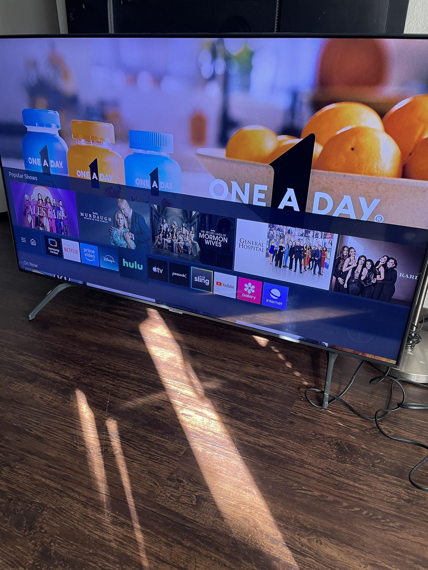 55”Samsung Crystal Tizen 4K 2160p UHD Smart Tv Model UN55TU7000