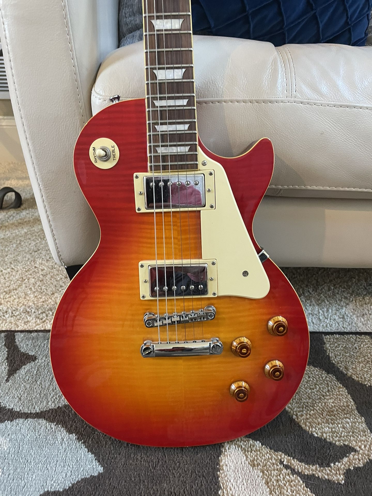 Nice! Epiphone Les Paul Standard Electric Guitar