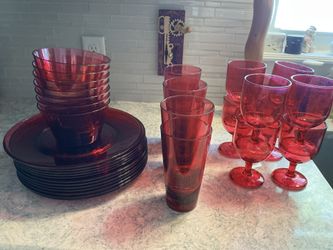 Acrylic Ruby Red Dish Set