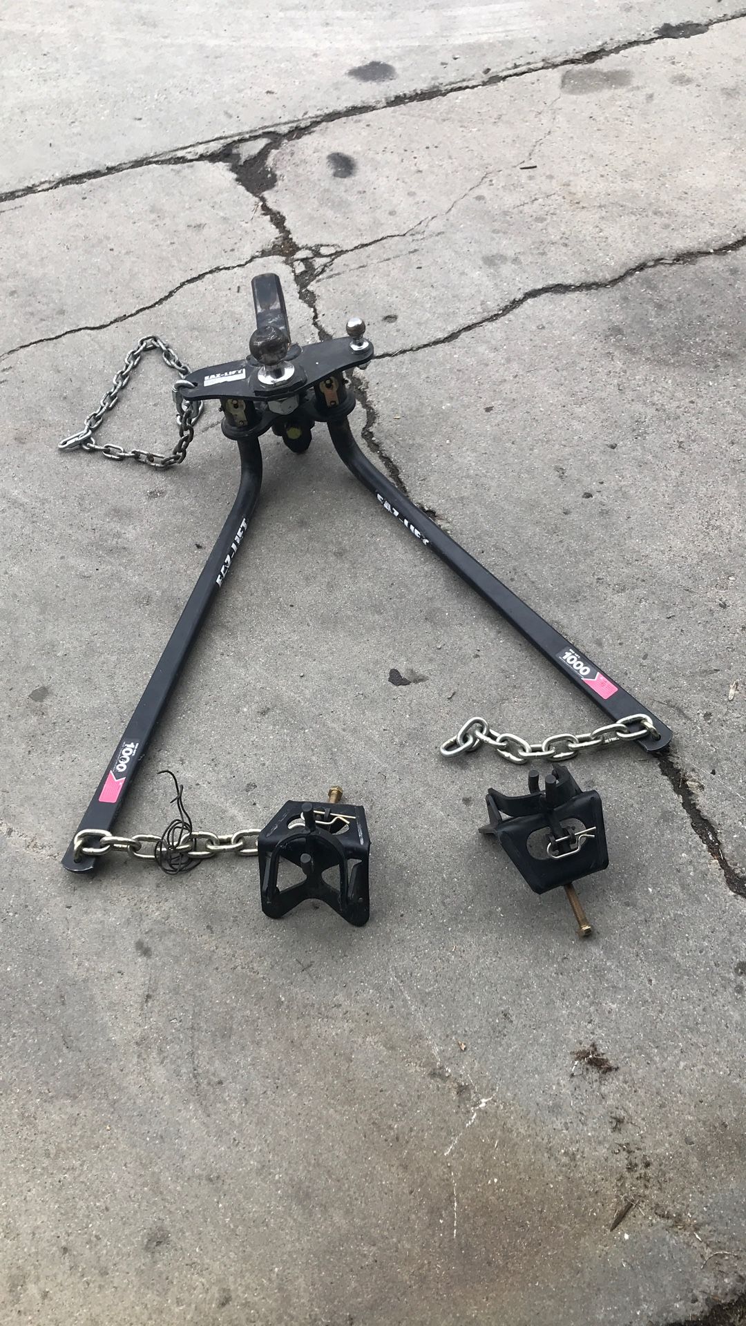EAZ-LIFT Tow Hitch