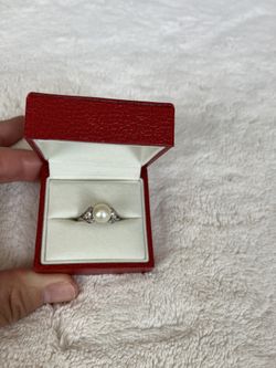 Sterling Silver Pearl Ring