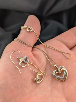 925 Sterling Silver Vermeil Double Heart W / Moissanite Stone Pendant 18" Box Chain Necklace & Earrings set.