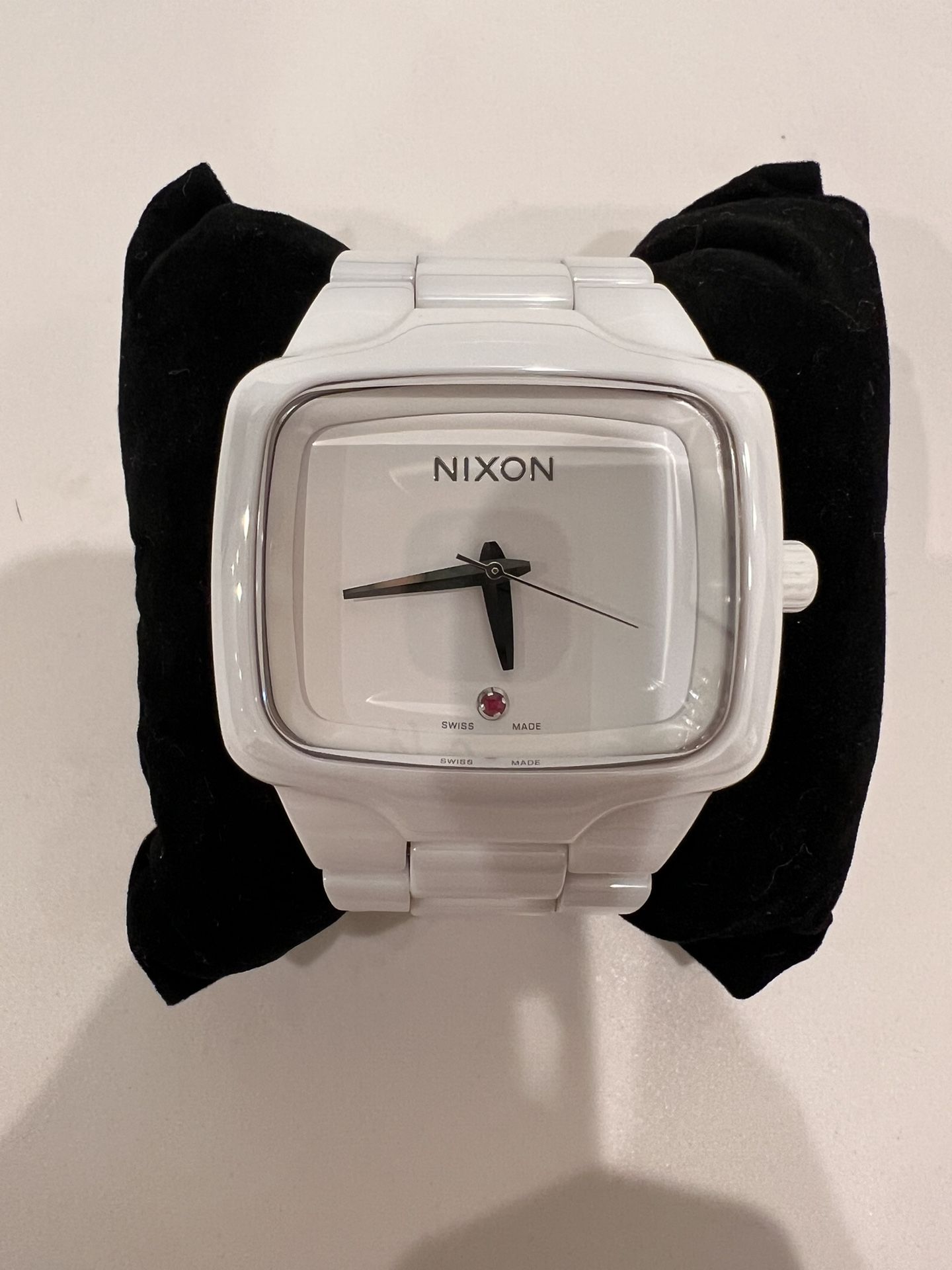 Nixon "The Ceramic Player" Watch - White w/ Ruby. Brand new with tag and links