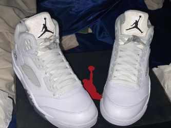 Jordan 5 Metallic White Size 8.5 2015