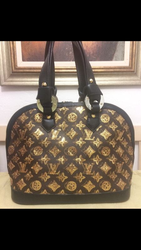 100% authentic Louis Vuitton Automne Hiver 2012-13  Authentic louis vuitton  bags, Leather, Louis vuitton monogram
