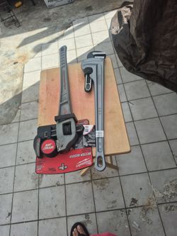 2 Aluminum Wrench