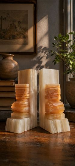Vintage Mexican Hand-Carved Onyx Bookends