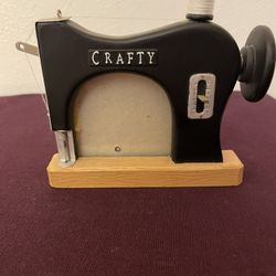 Sewing machine picture frame 