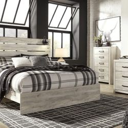 [SPECIAL] Cambeck Whitewash Queen Panel Bedroom Set

