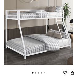 Bunk Beds Twin & Full