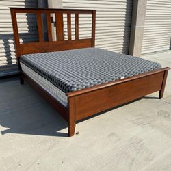 King Bed Frame With Mattress 