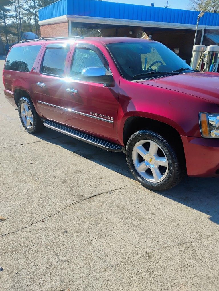 Chevy Suburban 