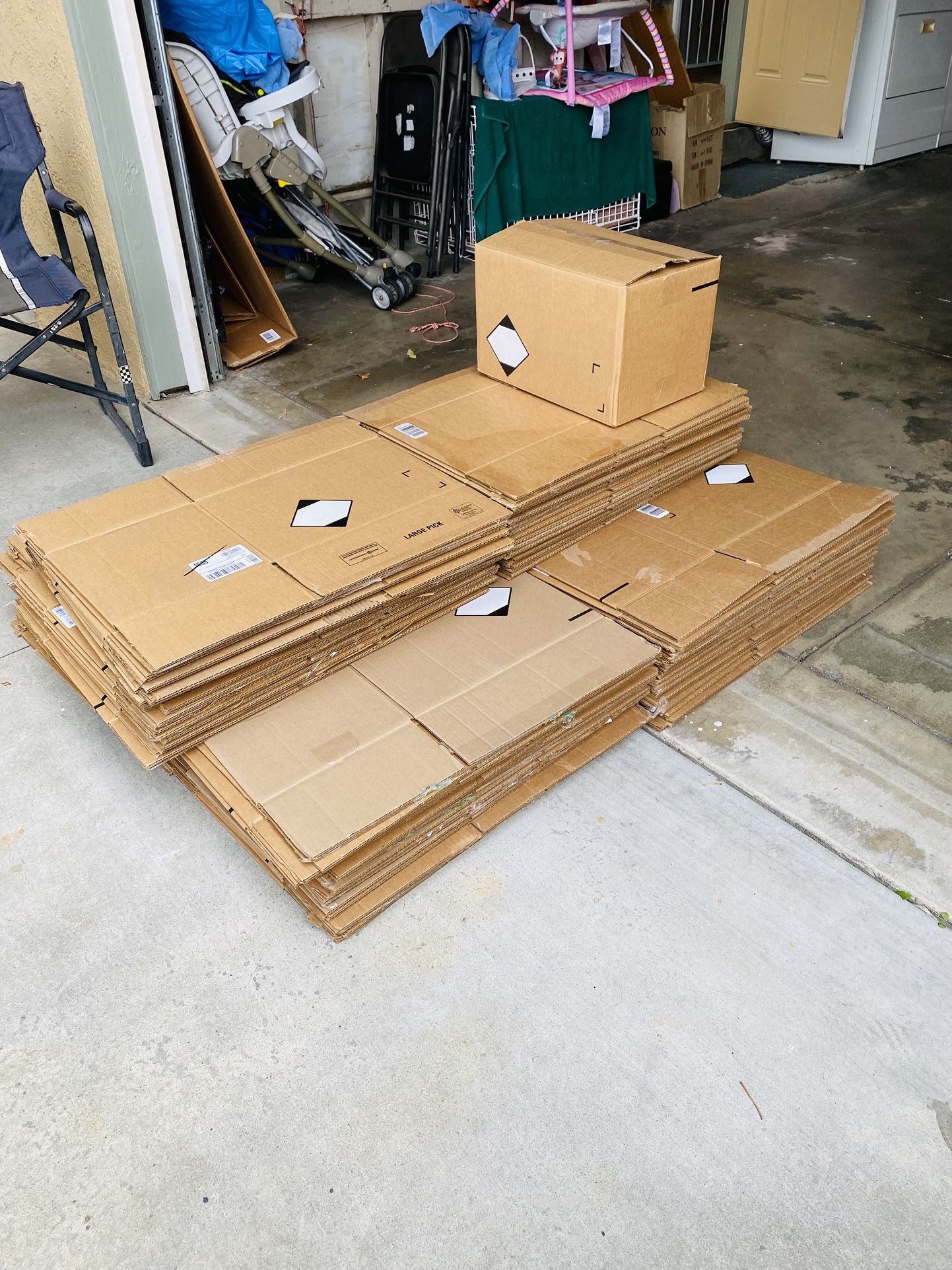 Moving boxes.   ( $ .40 EA).  See description.