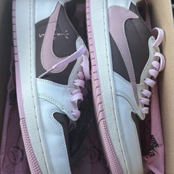 Sale for today at Plant City Size 9.5