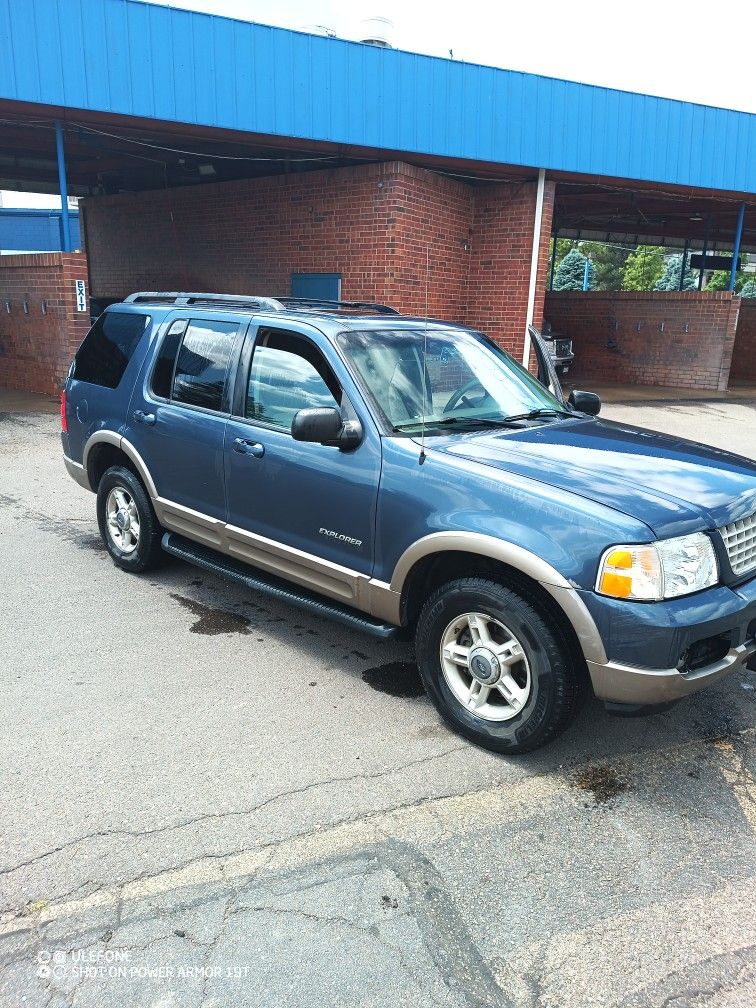 2002 Ford Explorer