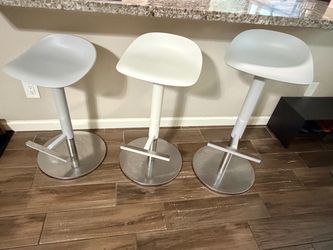 Set of 3 Modern Bar Stools (Magis Bombo inspired)