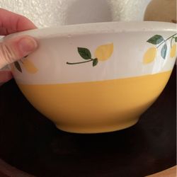 Vintage Set Of 3 Lemon Painted Ceramic Bowls